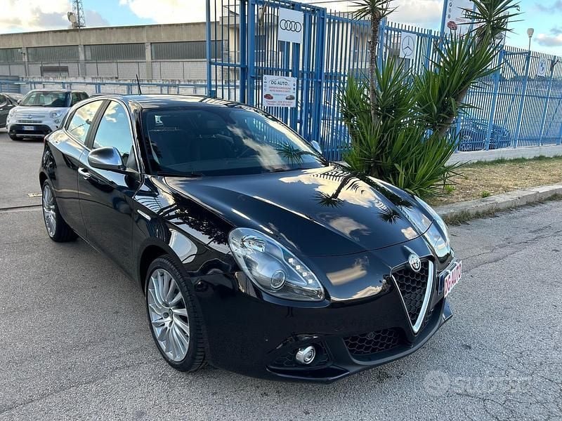 Usata Alfa Romeo Giulietta 120 CV (88 kW) 2016 Nero Utilitaria