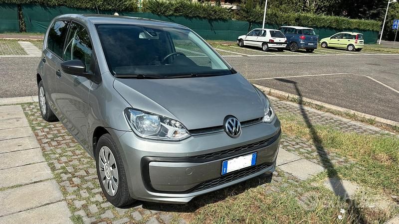 Usata VW up! 68 CV (50 kW) 2016 Grigio Utilitaria