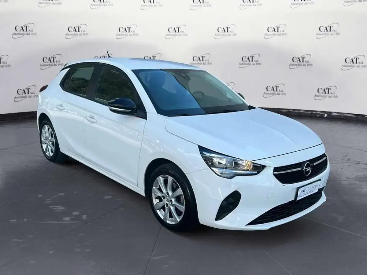 Usata Opel Corsa Edition 102 CV (75 kW) 2022 Bianco Utilitaria