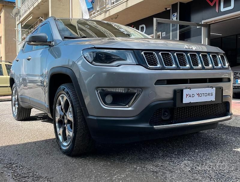 Usata Jeep Compass Limited 140 CV (102 kW) 2020 Grigio SUV