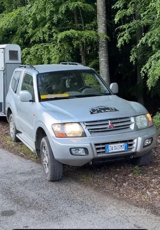 Usata Mitsubishi Pajero 2004 Grigio SUV