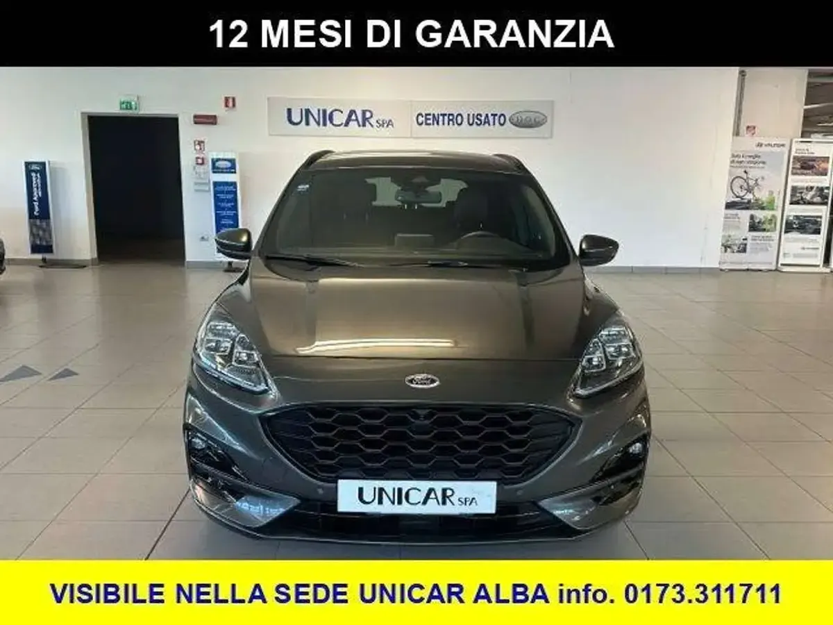 Usata Ford Kuga ST-Line X 150 CV (110 kW) 2020 Magnetic grey SUV