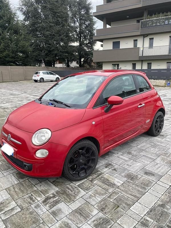 Usata Fiat 500 86 CV (63 kW) 2011 Rosso Berlina