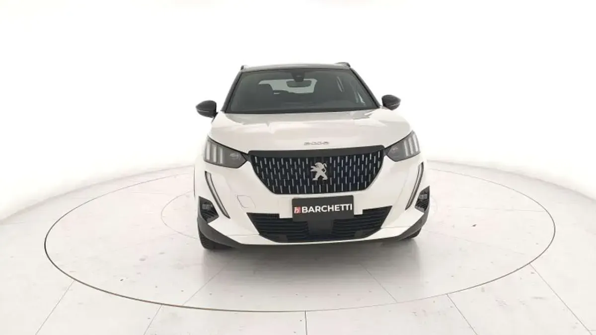 Usata Peugeot 2008 GT-line 102 CV (75 kW) 2020 Bianco SUV