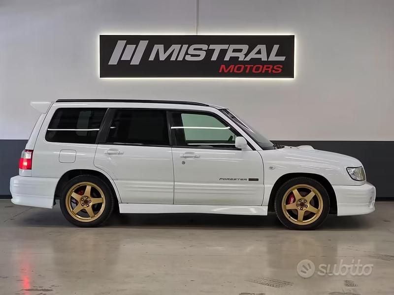 Usata Subaru Forester 250 CV (183 kW) 2002 Bianco SUV