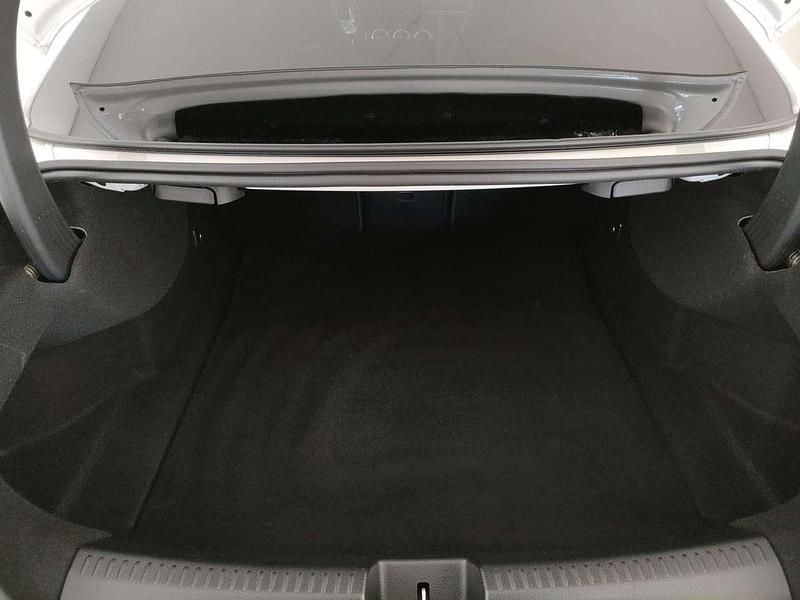 Usata Mercedes CLA200 Premium 163 CV (119 kW) 2019 Bianco Coupé