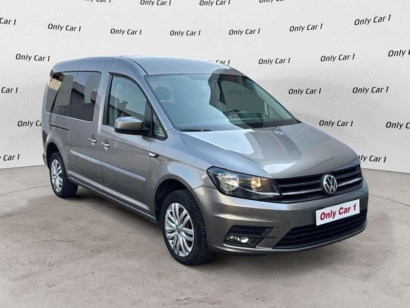 Usata VW Caddy Maxi Comfortline 150 CV (110 kW) 2017 Grigio Monovolume