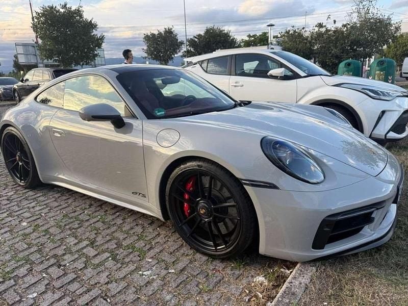 Grigio Usata 2022 Porsche 911 Carrera 4 GTS Coupé | 138.740 € (Super prezzo) - Immagine 1/4