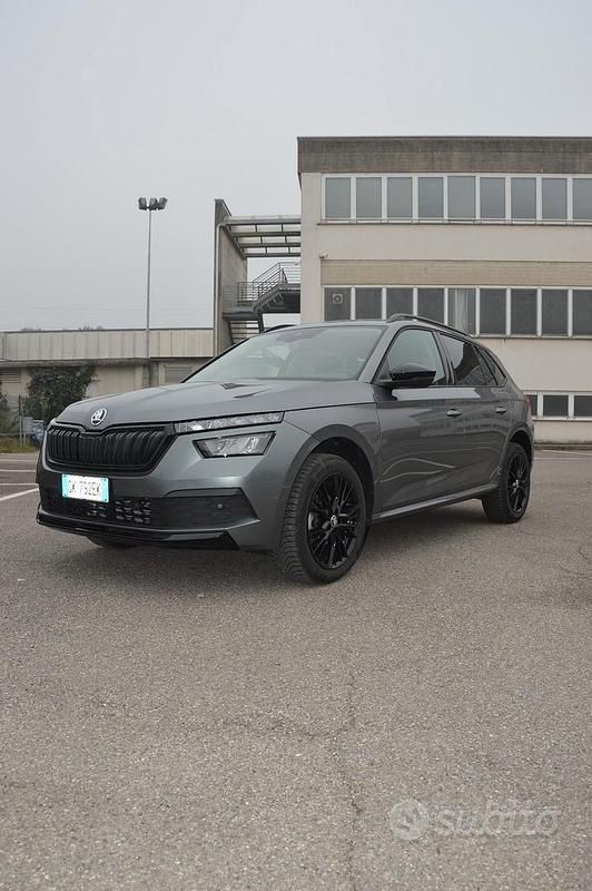Usata Skoda Kamiq Ambition 95 CV (69 kW) 2022 Grigio SUV