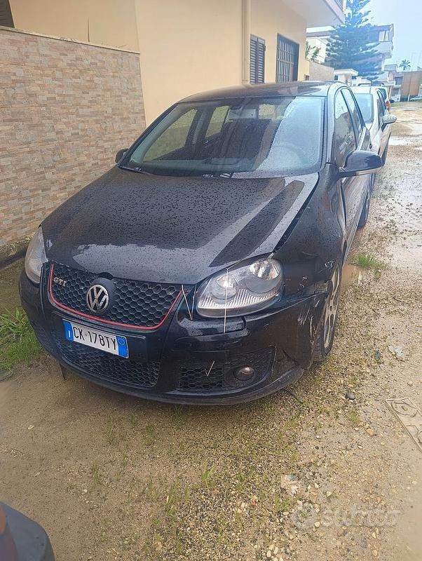 Usata VW Golf IV 2004 Nero Berlina