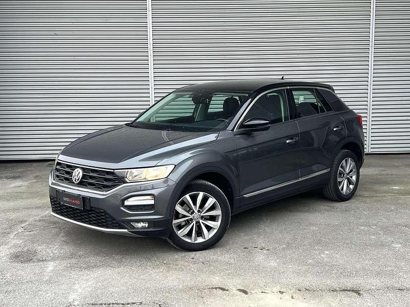 Usata VW T-Roc Style 116 CV (85 kW) 2019 Grigio SUV
