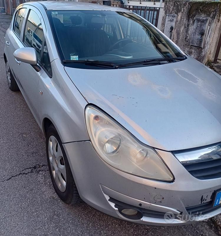Usata Opel Corsa 2009 Grigio Utilitaria