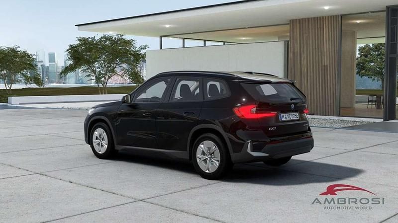 Nuova BMW iX1 150 kW (204 CV) 2026 Black pastello SUV