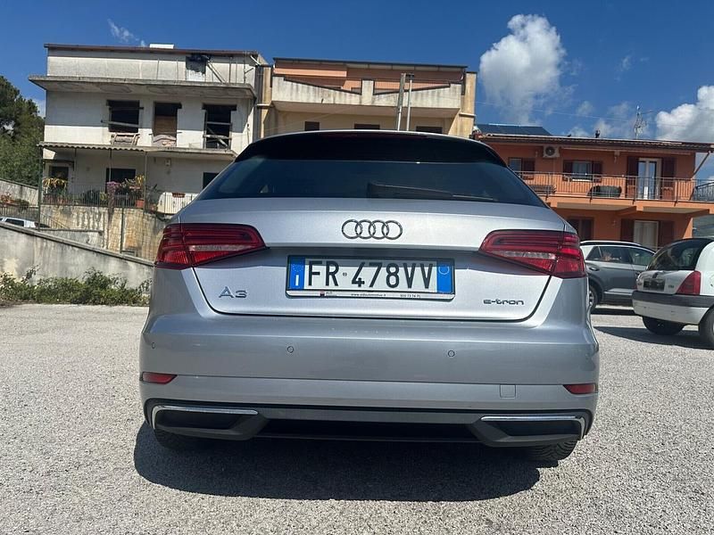 Usata Audi A3 e-tron Premium 109 kW (149 CV) 2018 Argento Utilitaria