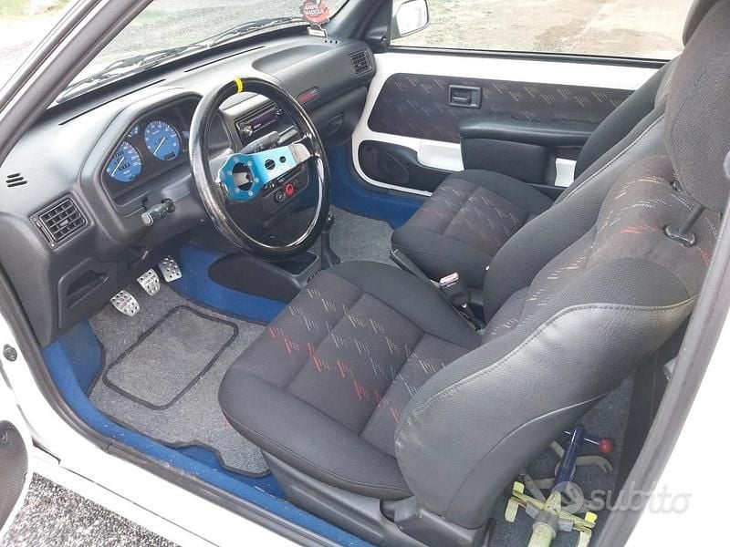 Usata Peugeot 106 1998 Utilitaria