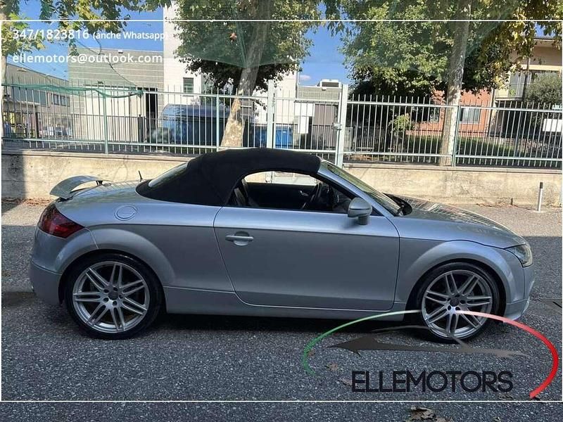 Usata Audi TT Roadster 200 CV (147 kW) 2008 Argento Cabrio