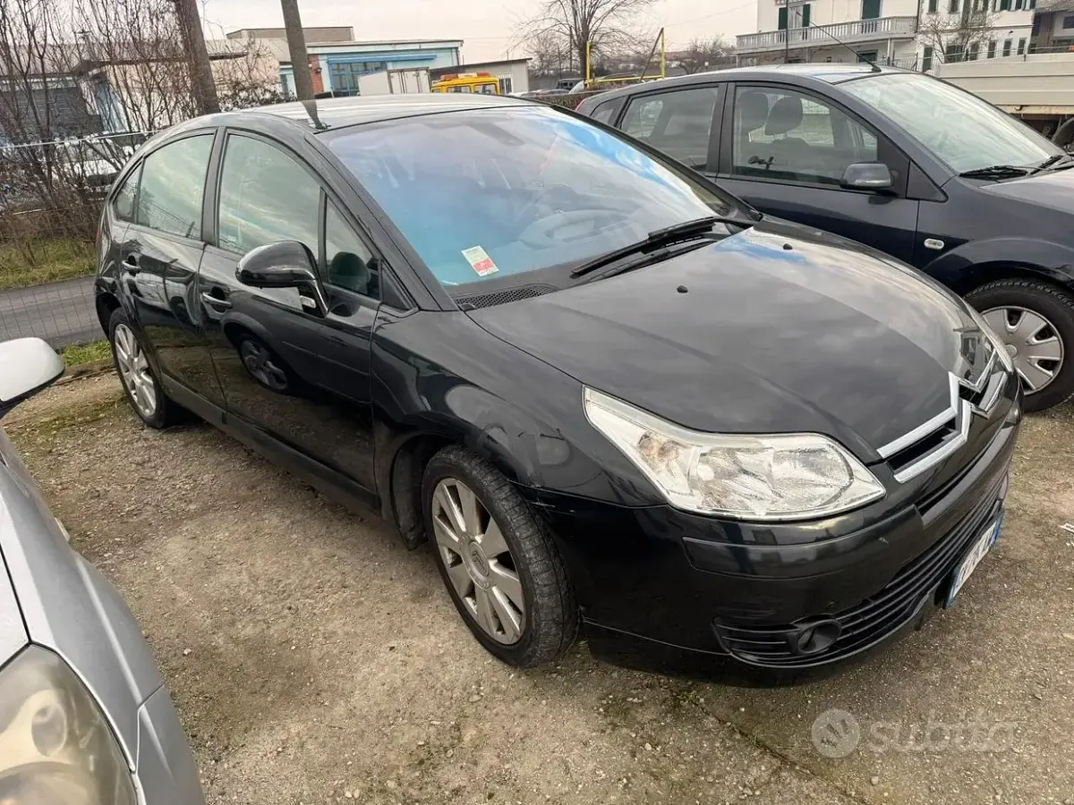 Usata Citroën C4 110 CV (80 kW) 2005 Nero Berlina