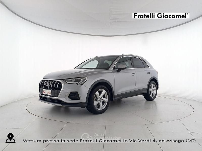 Usata Audi Q3 Advanced 150 CV (110 kW) 2024 Argento fioretto metallizzato SUV