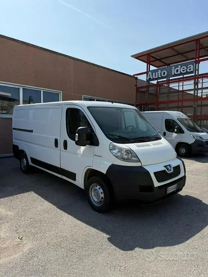 Usata Peugeot Boxer Comfort 120 CV (88 kW) 2010 Bianco Furgone
