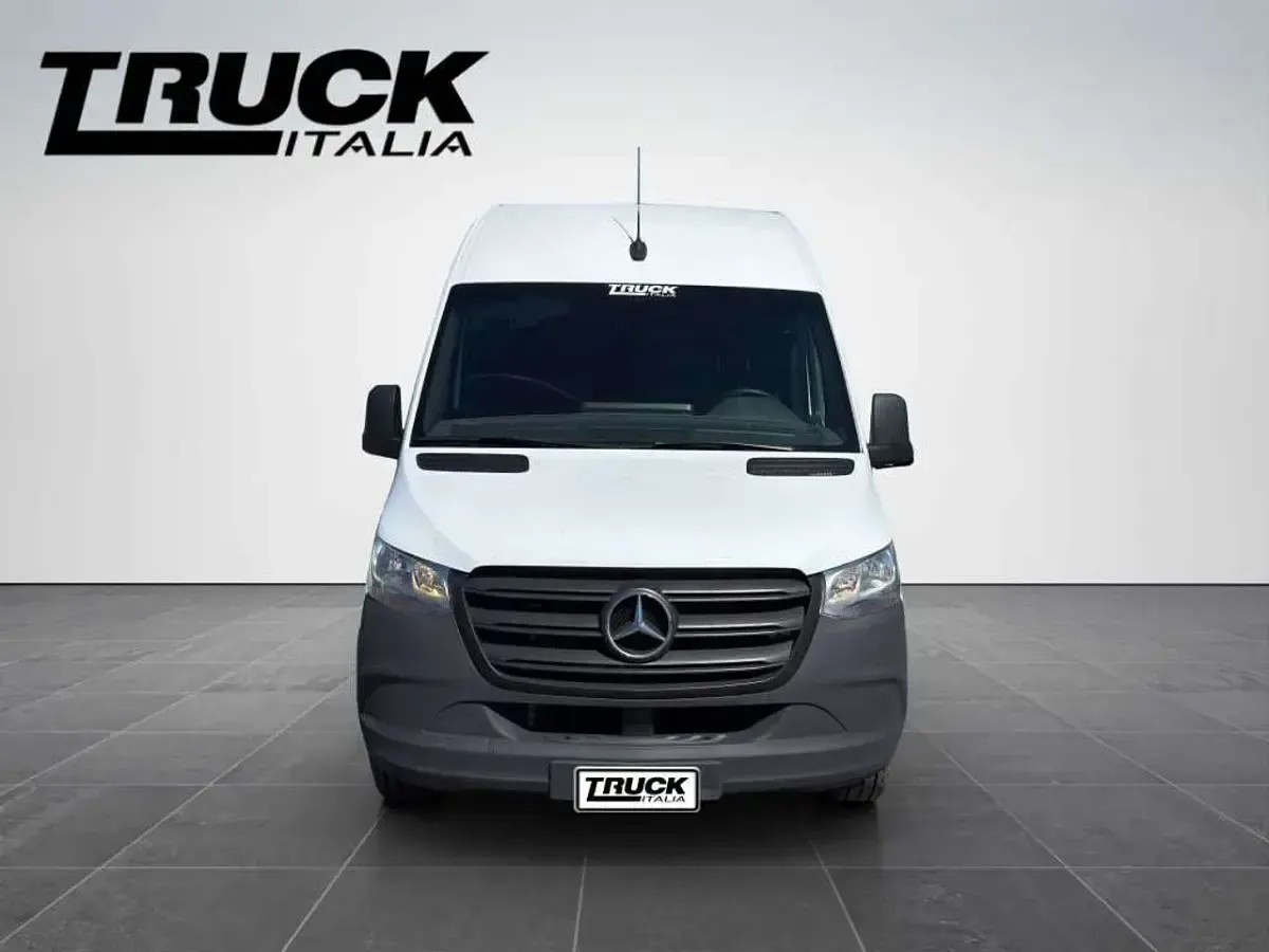 Usata Mercedes Sprinter 150 CV (110 kW) 2022 Bianco Furgone