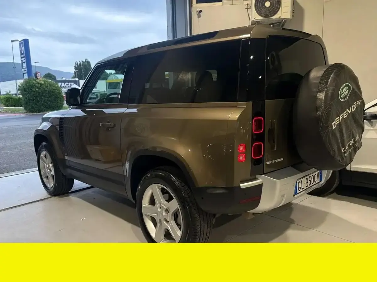 Usata Land Rover Defender 200 CV (147 kW) 2022 Other SUV