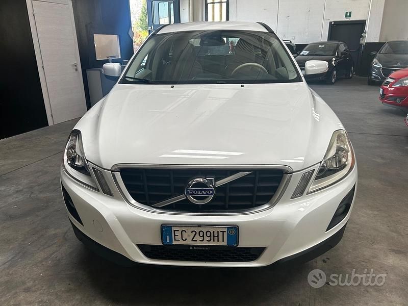 Usado Volvo XC60 163 CV (119 kW) 2010 Blanco SUV