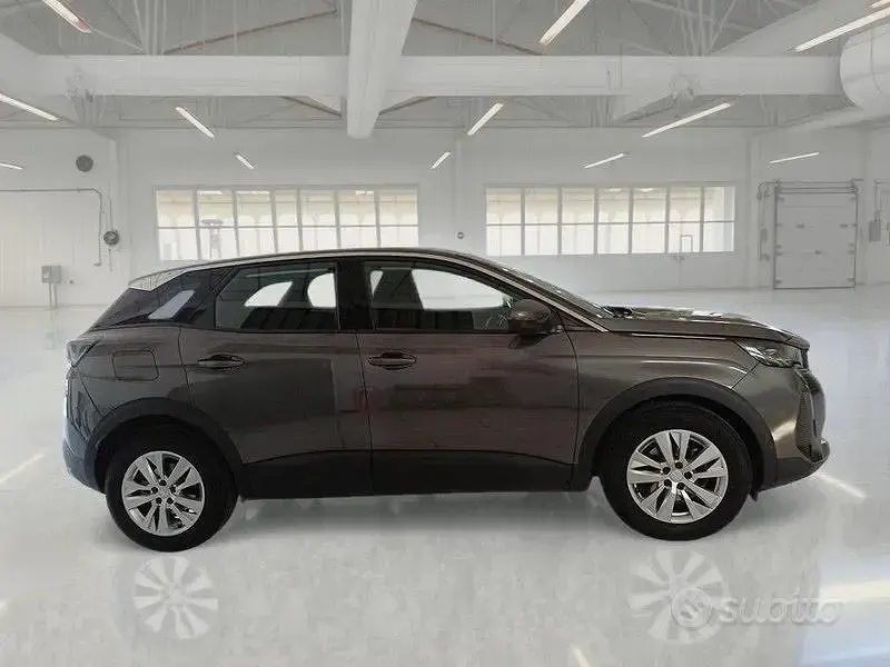 Usata Peugeot 3008 Business-Line 130 CV (95 kW) 2020 Grigio SUV