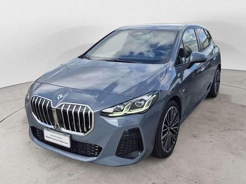 Grigio Usata 2025 BMW 218 Active Tourer M Sport Monovolume | 35.600 € (Buon prezzo) - Immagine 1/4