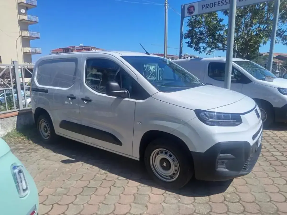 Nuova Fiat Doblò 100 CV (73 kW) 2026 Bianco Monovolume