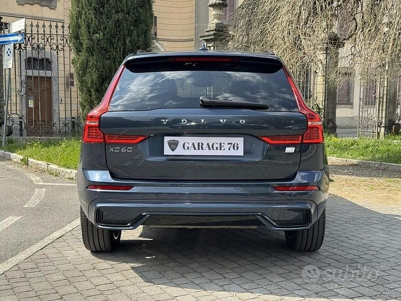 Usata Volvo XC60 Plus 253 CV (186 kW) 2023 Blu SUV