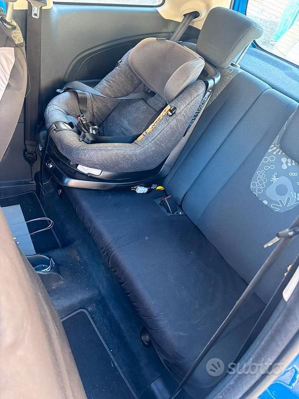 Usata Ford Ka 69 CV (50 kW) 2012 Blu Utilitaria