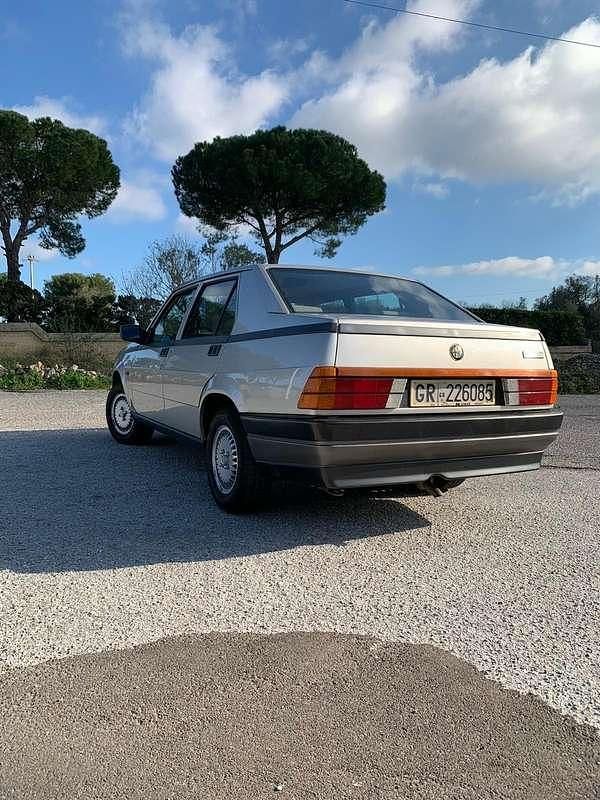 Usata Alfa Romeo 75 110 CV (80 kW) 1986 Berlina