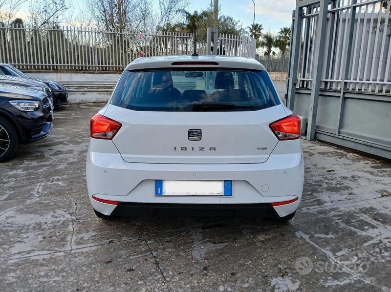 Usata Seat Ibiza Style 90 CV (66 kW) 2021 Bianco Berlina
