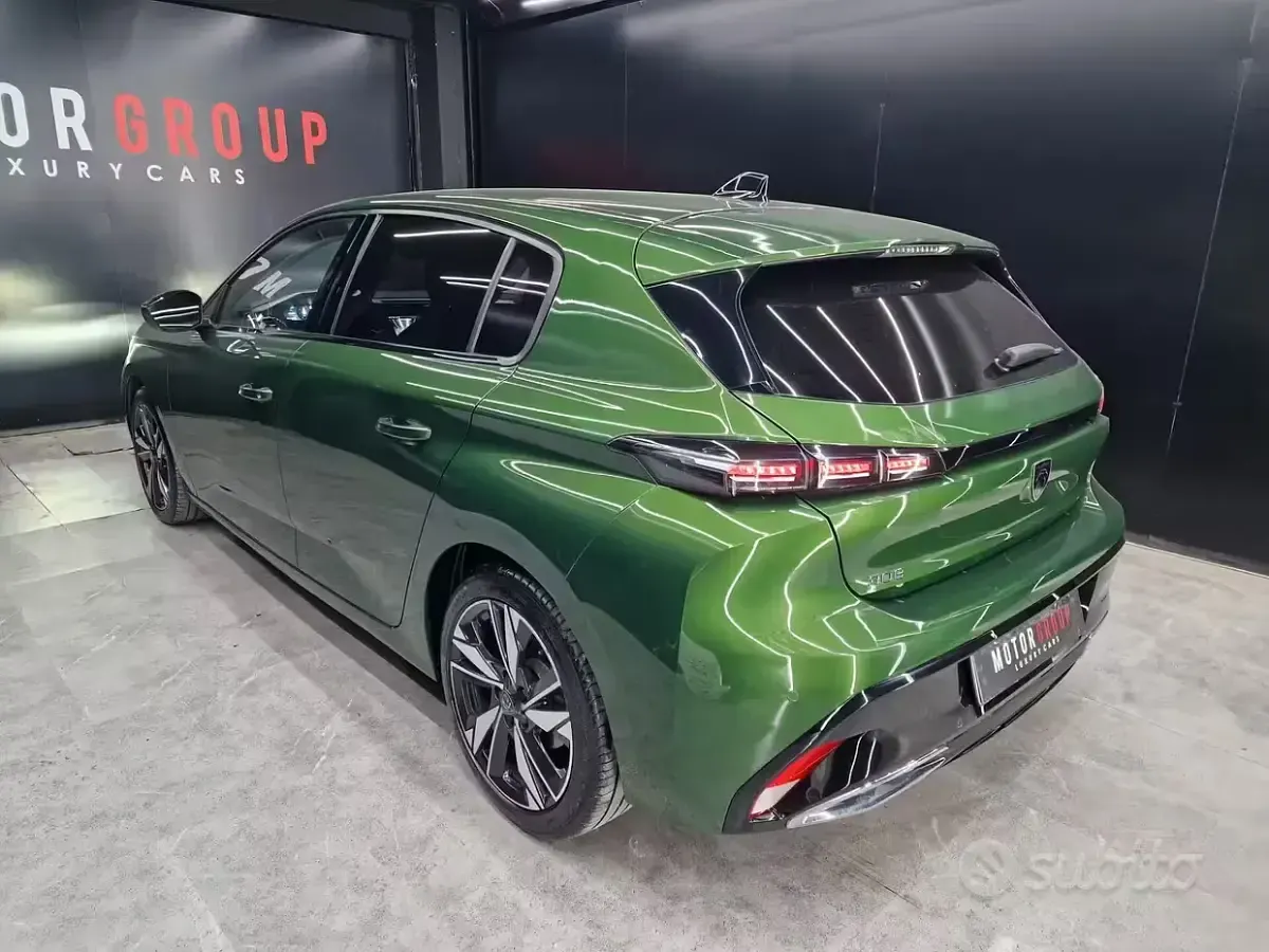 Usata Peugeot 308 Allure 131 CV (96 kW) 2022 Verde Berlina