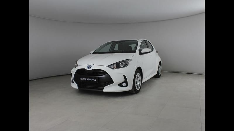 Bianco Usata 2022 Toyota Yaris Hybrid Business Edition Tre volumi | 15.700 € (Buon prezzo) - Immagine 1/4
