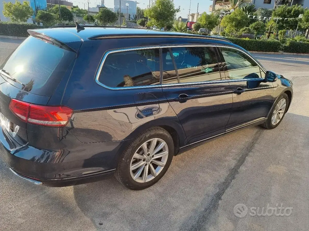 Usata VW Passat 120 CV (88 kW) 2015 Bluazzurro Station wagon