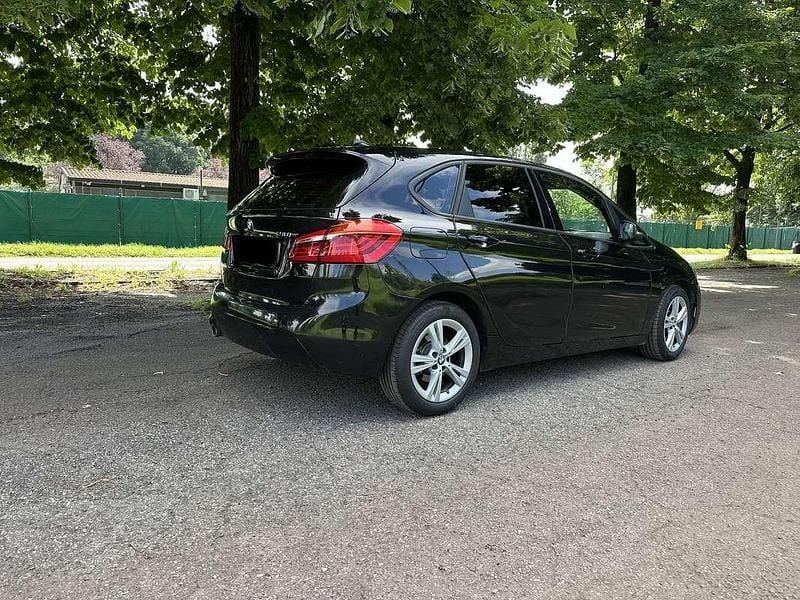 Usata BMW 218 Active Tourer 140 CV (102 kW) 2020 Nero Monovolume