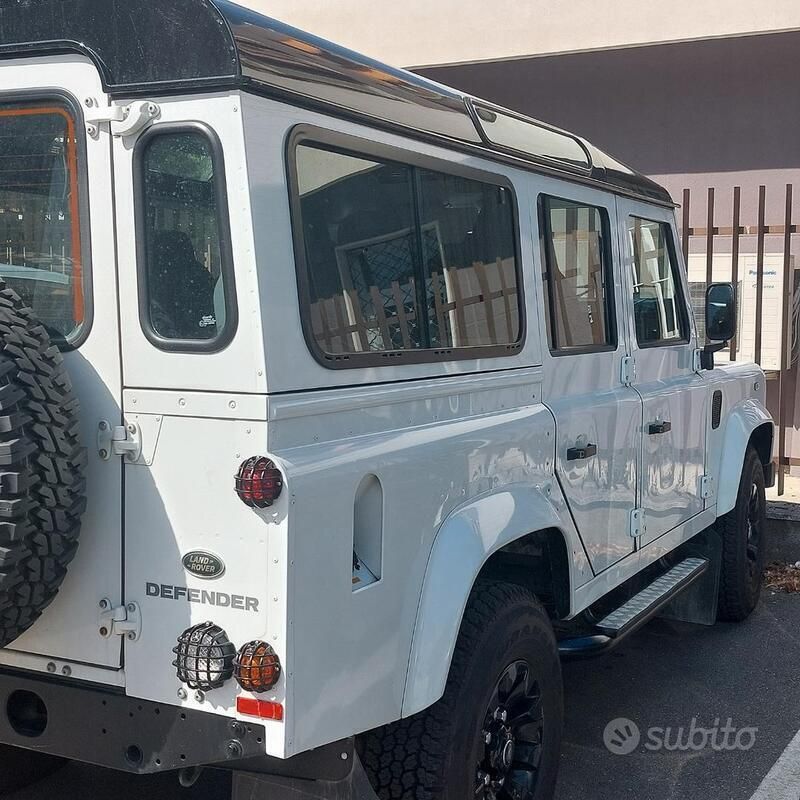 Usata Land Rover Defender 86 CV (63 kW) 2014 Bianco SUV