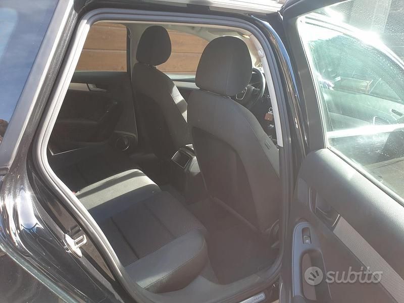Usata Audi A4 Allroad Ambiente 143 CV (105 kW) 2011 Nero Station wagon