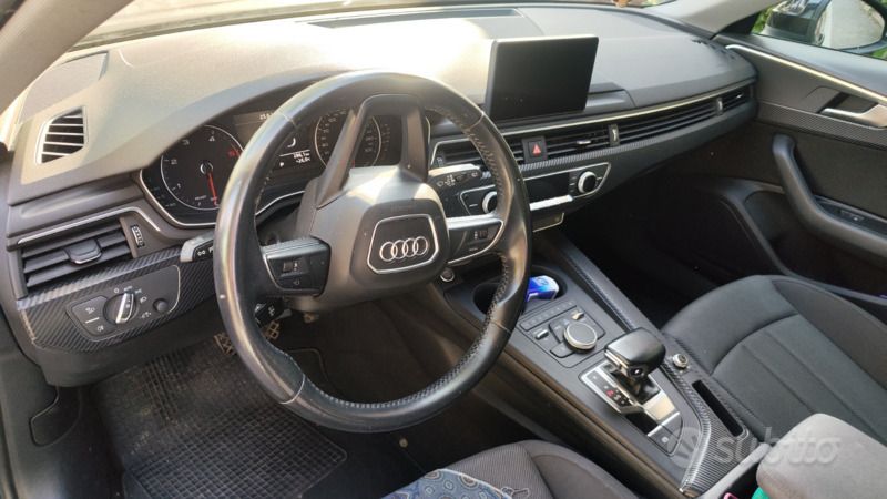 Usata Audi A4 140 CV (102 kW) 2018 Nero Station wagon
