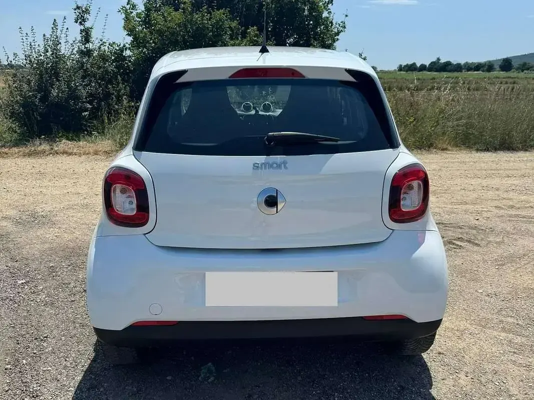 Usata Smart ForFour Passion 71 CV (52 kW) 2017 Bianco Utilitaria