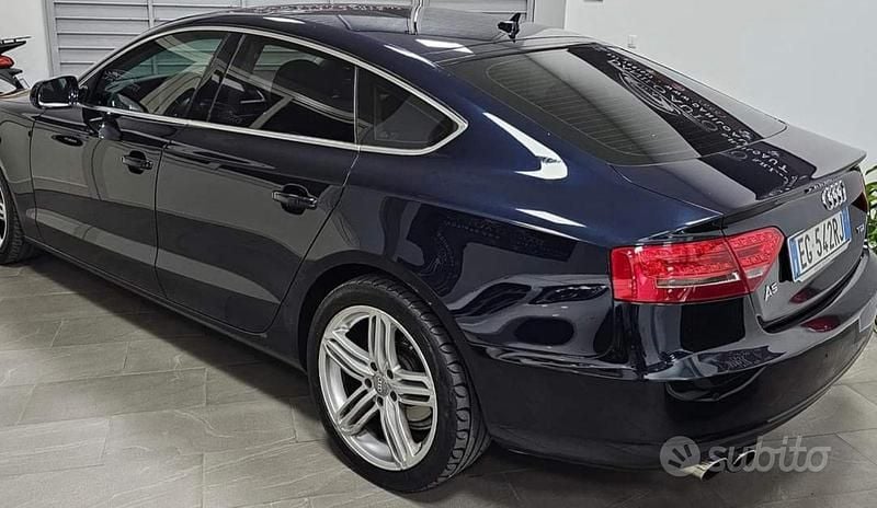 Usata Audi A5 170 CV (125 kW) 2011 Blu Coupé