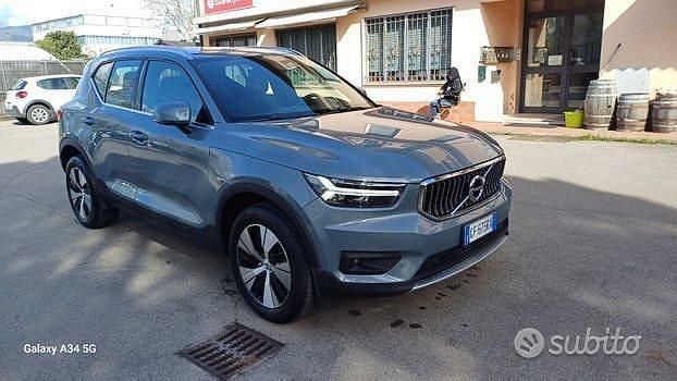 Usata Volvo XC40 190 CV (139 kW) 2021 Grigio SUV