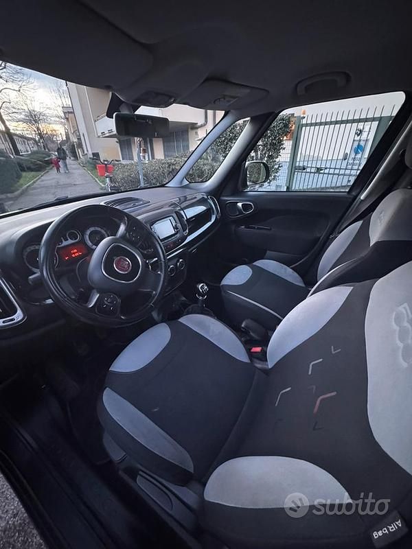 Usata Fiat 500L Pop Star 95 CV (69 kW) 2017 Grigio Monovolume