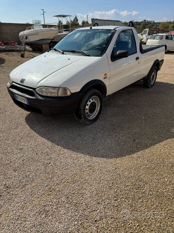 Usata 1999 Fiat Strada Pick-up | 4500 € (Super prezzo) - Immagine 1/4
