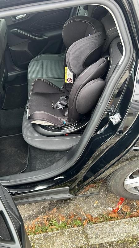 Usata Ford Focus 120 CV (88 kW) 2019 Nero Station wagon