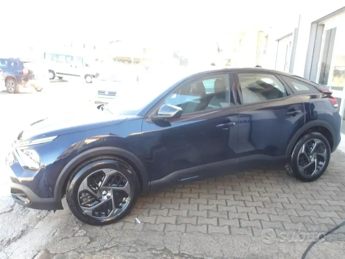 Usata Citroën C4 Feel 131 CV (96 kW) 2024 Bluazzurro SUV