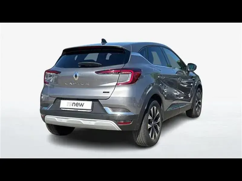 Usata Renault Captur Techno 145 CV (106 kW) 2023 Grigio scuro SUV