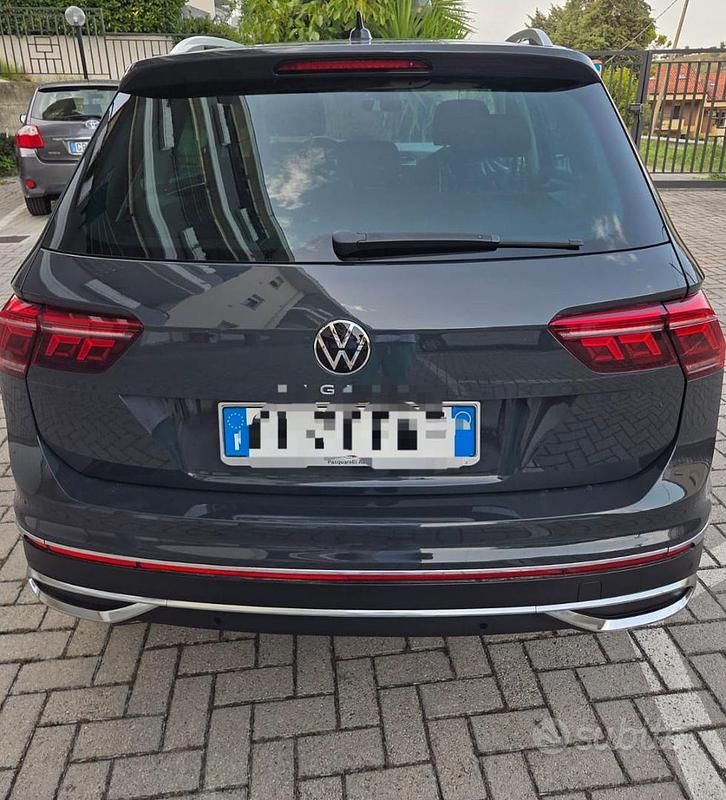 Usata VW Tiguan 150 CV (110 kW) 2022 Grigio SUV