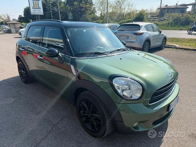 Usata Mini Cooper D Countryman 112 CV (82 kW) 2015 Verde SUV